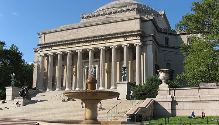 Biblioteca de Columbia University | Matthiasb, wikimedia commons