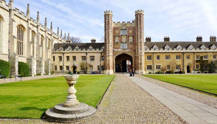 Todas las becas que son puerta de entrada a la Universidad de Cambridge