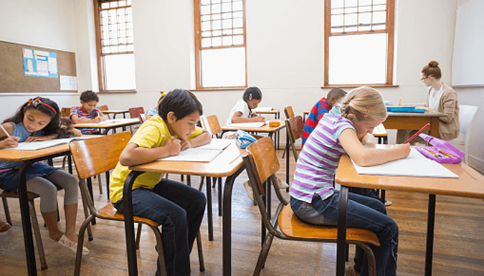 El gasto público en Educación cae a niveles de 2006