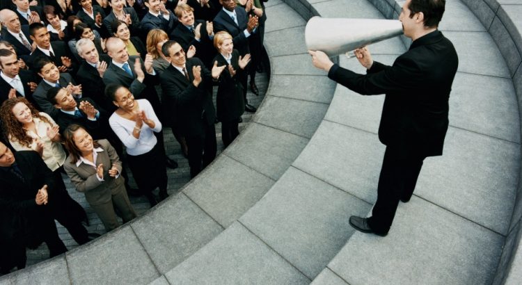 Los estereotipos influyen en el discurso