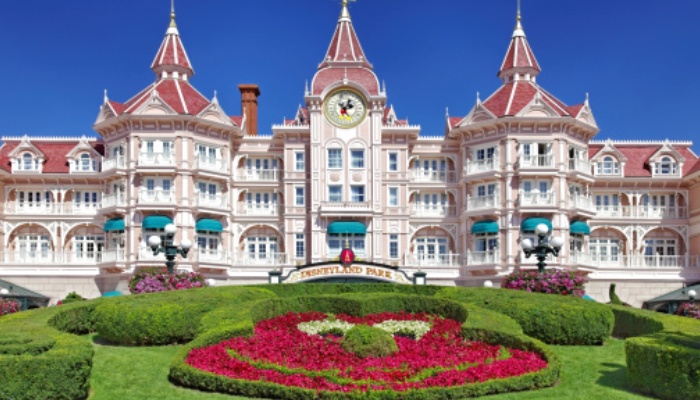 Entrada a Disneyland París | Autor: Razvan, iStock Editorial