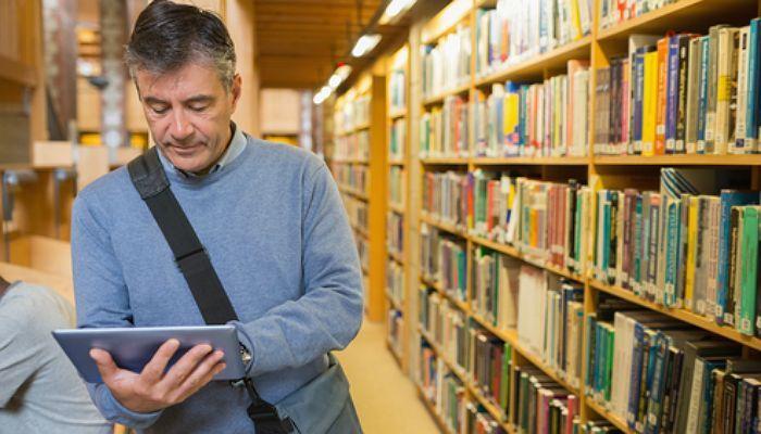 Cuando estudiar no entiende de edades: caminos y consejos para retomar los estudios