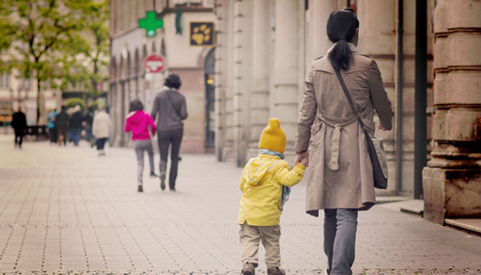 Los recortes obligan a las familias a gastar más dinero en educación