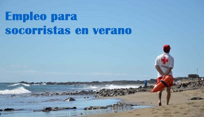 Socorrista en la playa de San Agustín (Gran Canaria) | Kennerth Kullman / Shutterstock.com