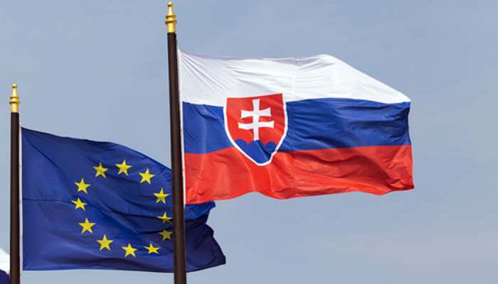 Eslovaquia asume la presidencia de la UE y convoca becas para estudiar