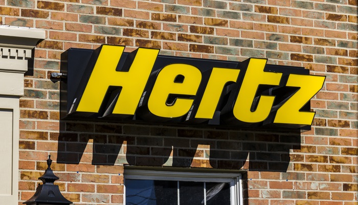 Hertz contratará a 150 personas para atención del cliente