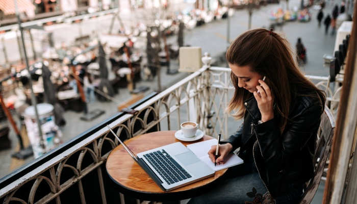 QS Top MBA organiza un encuentro virtual con las mejores escuelas de negocio y ofrece becas para máster