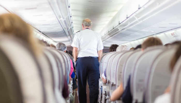 La brecha salarial del personal de compañías aéreas, objeto de estudio
