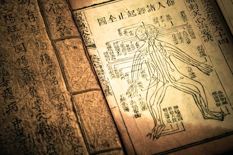 Acupuntura y la Medicina Tradicional China: ¿qué formación necesitas para trabajar?