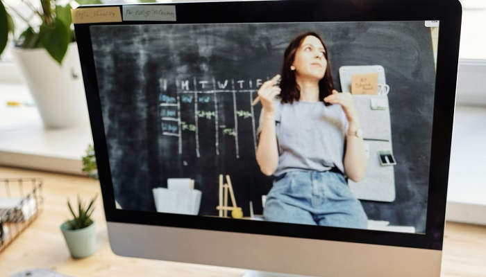 Profesor de idiomas online: excelentes salidas laborales en tiempos de Covid-19