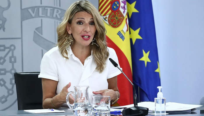 “No podemos tener jóvenes con contratos de 436 euros”: medidas del Gobierno contra el paro juvenil