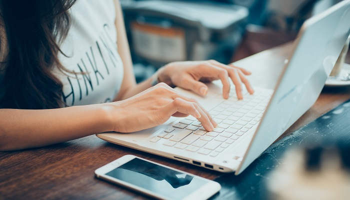 CCC lanza becas de 500 euros de descuento para matrículas de FP Oficial