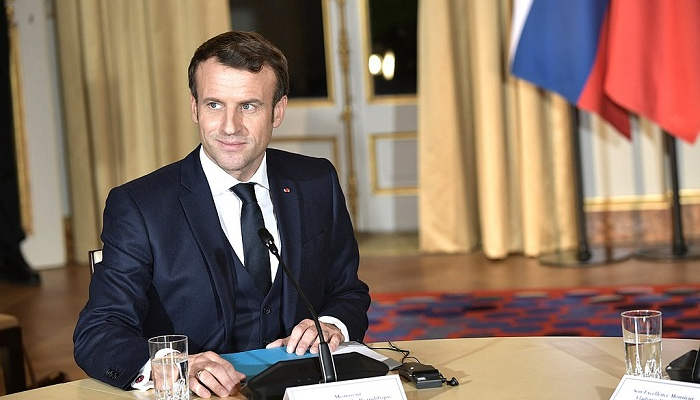 Macron anuncia un contrato de formación en Francia de hasta 500 euros al mes para jóvenes
