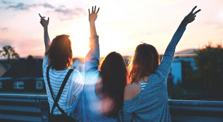 Las mejores becas del verano 2022 según Locos por las Becas: de universidades a prácticas en Europa