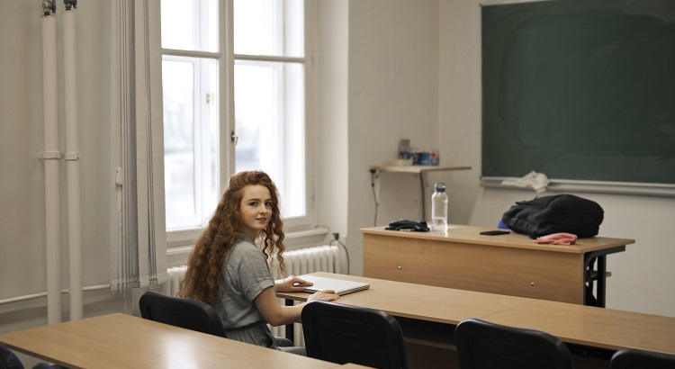 Se necesitan más titulados de FP de Grado Medio contra el abandono educativo tras la ESO según ANPE