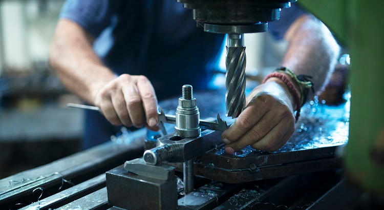 Comastech, un centro de referencia en la provincia de Girona en la formación profesional en mecánica y mecatrónica industrial