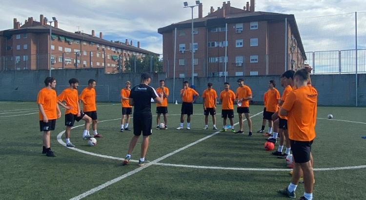 Sergio Valero, director académico de INSTEDE: “El crecimiento de la práctica deportiva es una clara evidencia de que se necesitan profesionales”