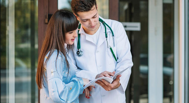 El MIR supone una losa para los estudiantes de Medicina de últimos cursos según un estudio