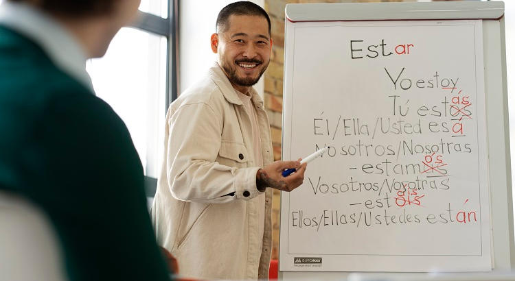 Trabajar como profesor de español en Estados Unidos, el país donde más crece el idioma