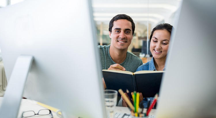 Ya están aquí las becas de la Fundación Carolina para estudios de postgrado, doctorado y estancias postdoctorales