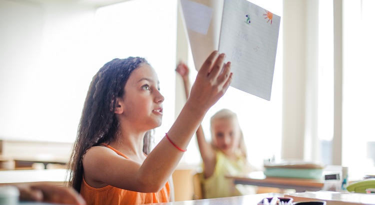 Día Internacional de la Educación: "si el odio empieza con las palabras, la paz empieza con la educación"