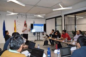 Los cursos avanzados de EUschool que llegan: de Logística a Marketing y Recursos Humanos