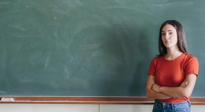 La mitad de los docentes ha sufrido insultos: no sienten respaldo