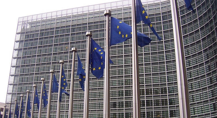 Bruselas te llama: prácticas BlueBook sin edad y casi 1.500 euros al mes