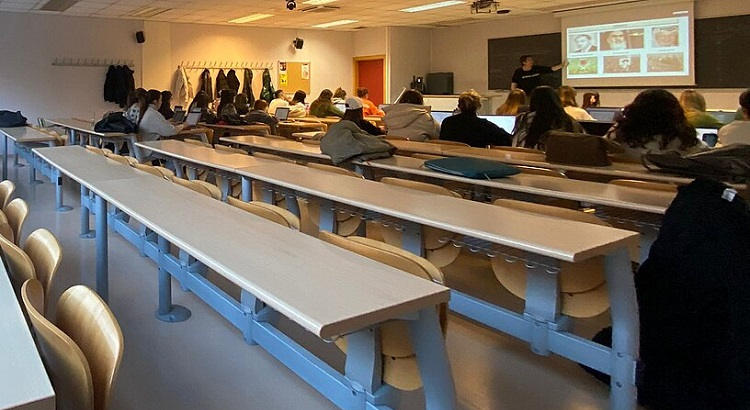 Ayudas FPU: el programa estrella para futuros profesores universitarios despega con novedades