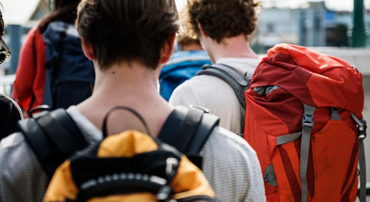 Llegan 3.500 becas Santander Erasmus: 1.000 euros para universitarios de toda España