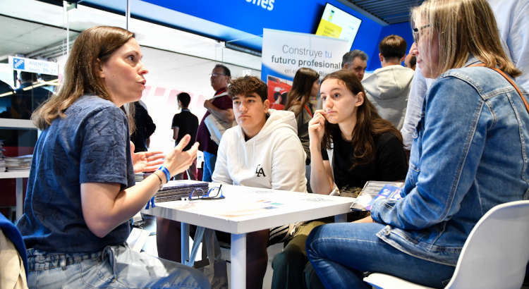 La FP supera 1,2 millones de alumnos y acelera su crecimiento como vía estratégica para el empleo técnico