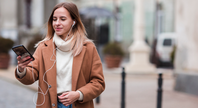 Foto de La Escuela Internacional de Formación incorpora podcasts: “Cada espacio del día es una oportunidad de formación”