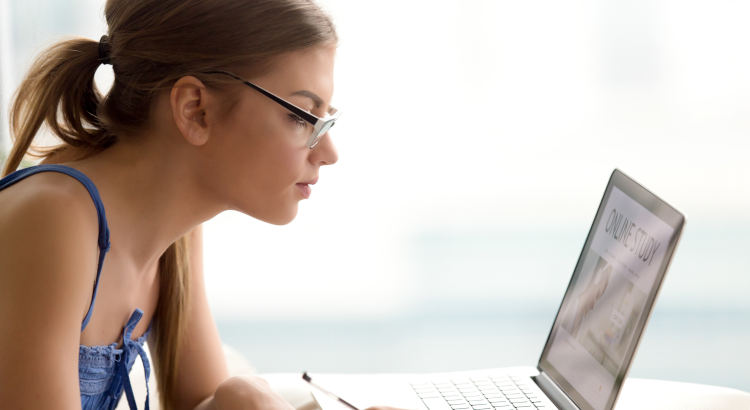 Así puedes evaluar tu nivel de inglés con el test online gratuito de Speak Up! y acceder a cursos prácticos y personalizados