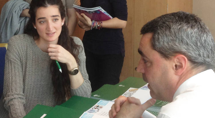 La feria que está cambiando el acceso a los másteres: así son las becas de FIEP Málaga