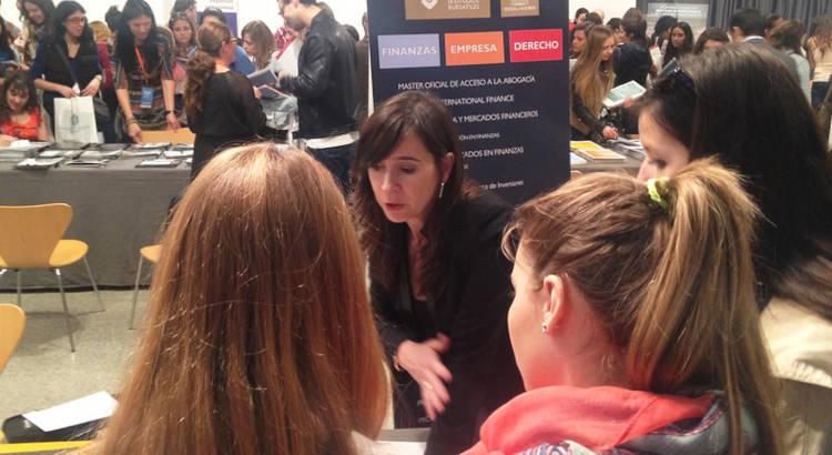 La Feria FIEP 2026 llega a Santiago de Compostela con más de 700 másteres y becas únicas