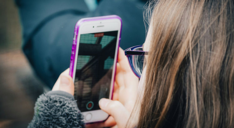 EU Kids Act: Europa plantea prohibir las redes sociales a menores de 13 años y limitar cuentas hasta los 15