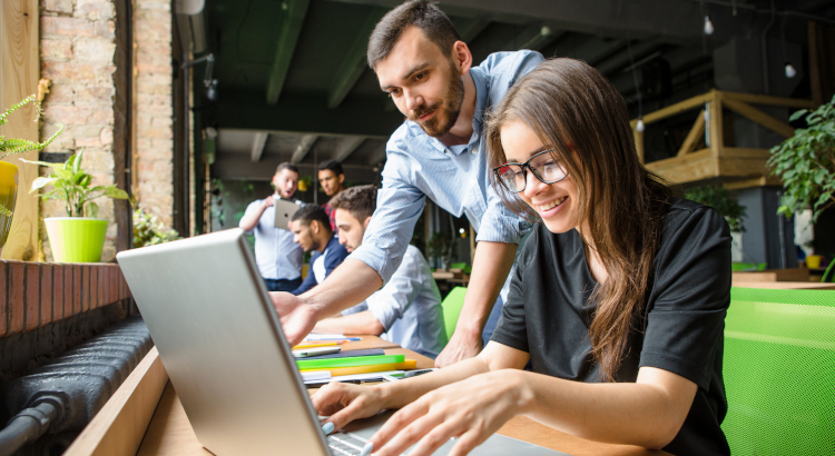 Becas SEPI de Iniciación a la Empresa: 107 plazas y hasta 1.100 euros al mes