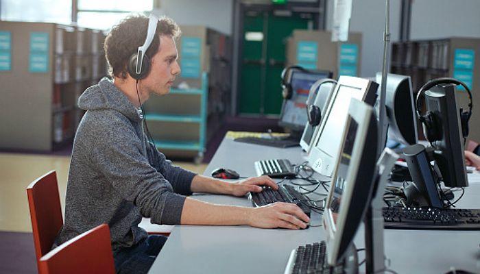 Ventajas de estudiar una carrera a distancia