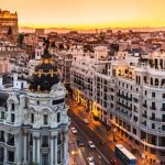 ¿Deseas trabajar en España? Checa qué necesitas