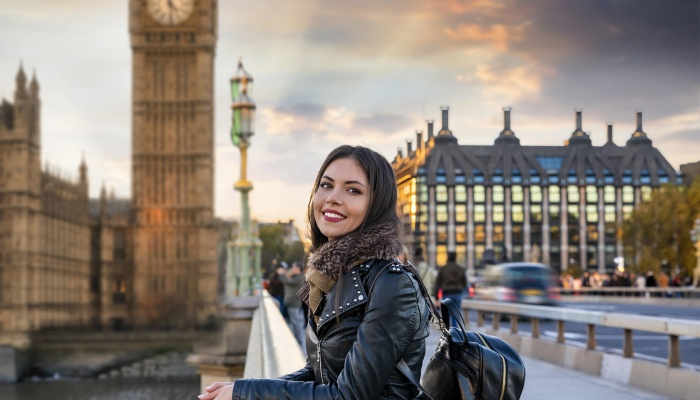 Reino Unido amplía a dos años el período de estancia en el país para estudiantes graduados